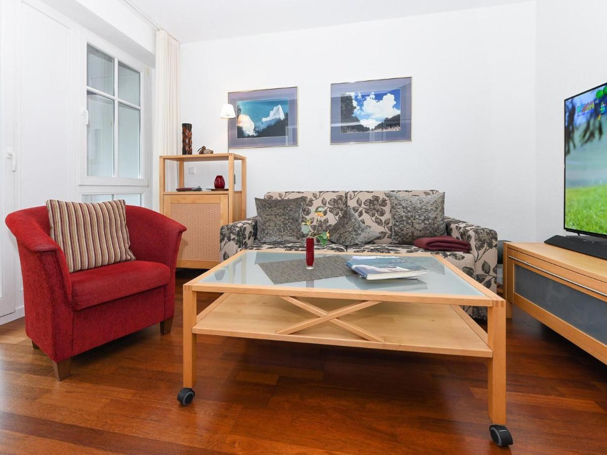 Charming Apartment On Ruegen Island With Balcony Sellin Kültér fotó