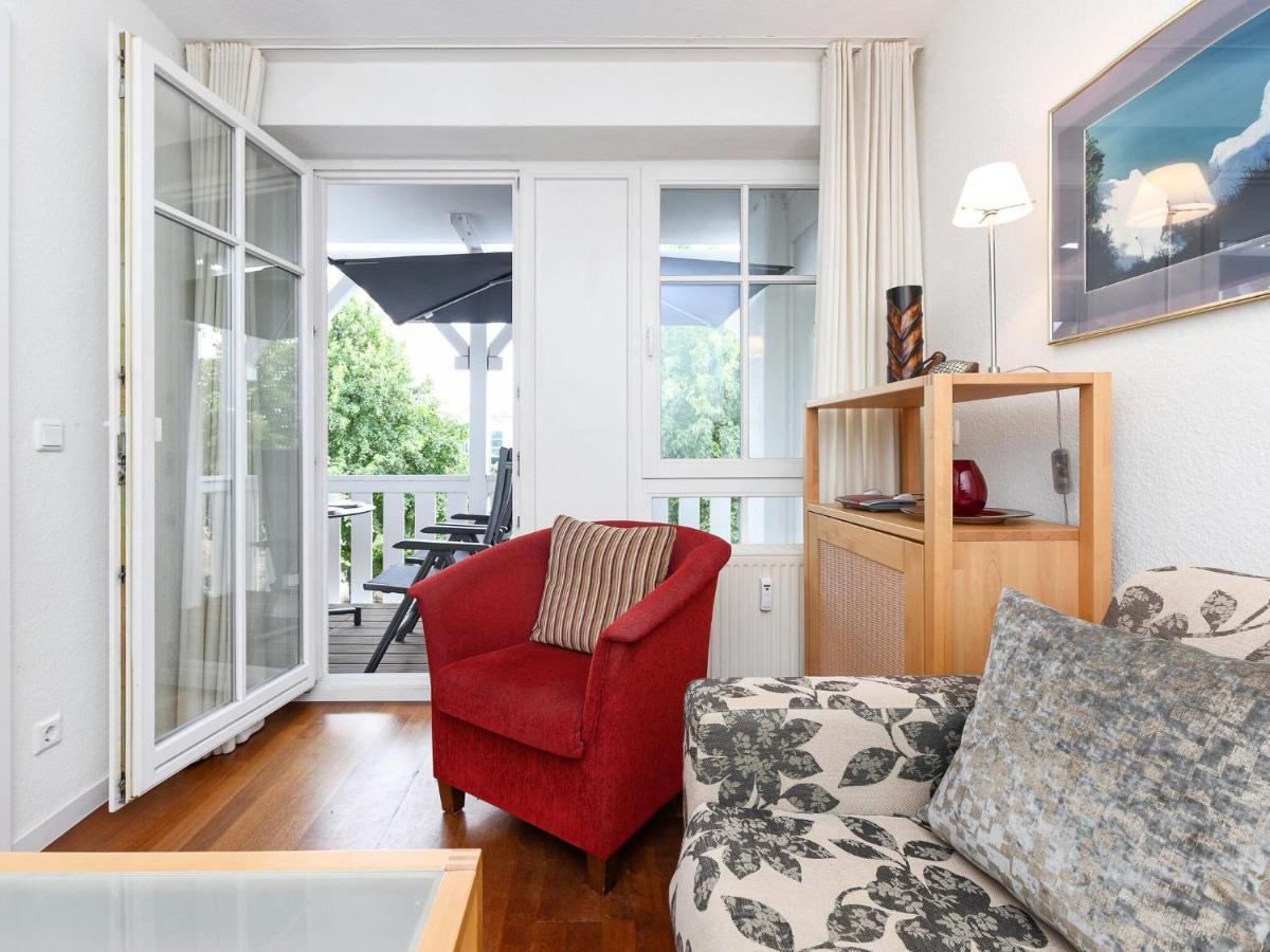 Charming Apartment On Ruegen Island With Balcony Sellin Kültér fotó