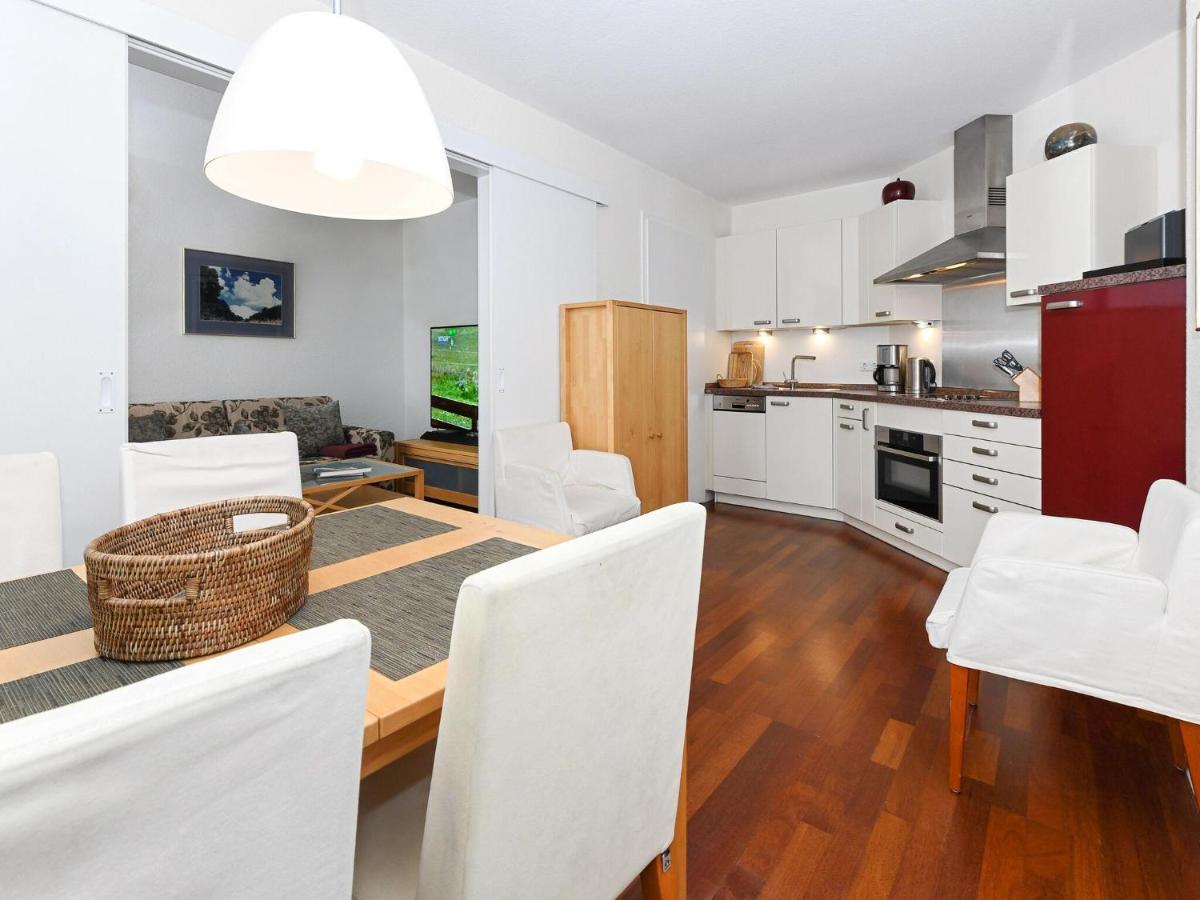 Charming Apartment On Ruegen Island With Balcony Sellin Kültér fotó