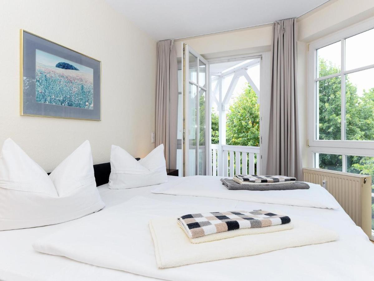 Charming Apartment On Ruegen Island With Balcony Sellin Kültér fotó