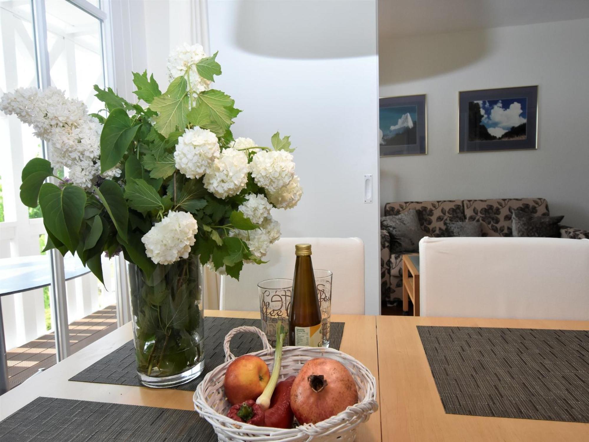 Charming Apartment On Ruegen Island With Balcony Sellin Kültér fotó